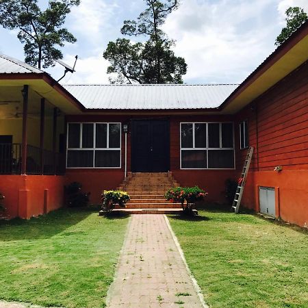 Desa Kaloi Farmhouse Villa Batang Kali Eksteriør bilde