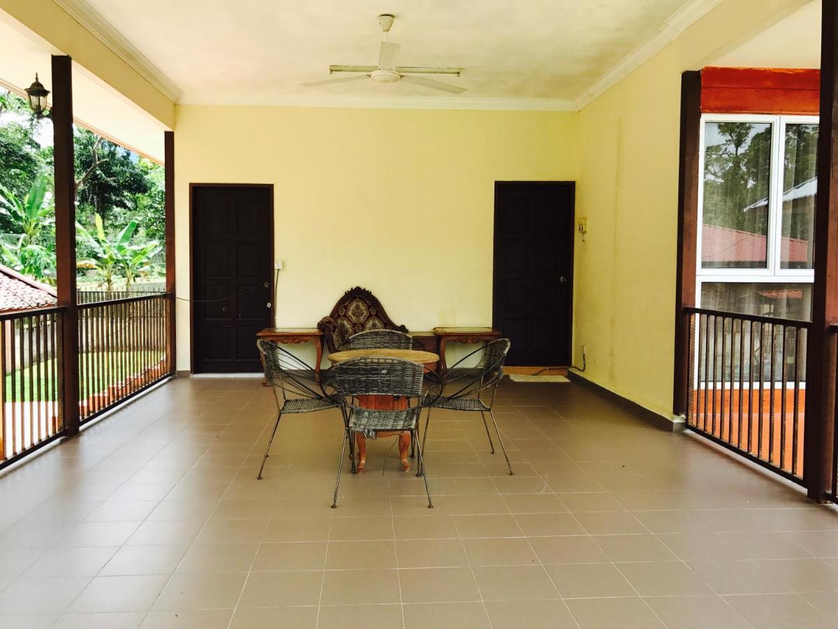 Desa Kaloi Farmhouse Villa Batang Kali Eksteriør bilde
