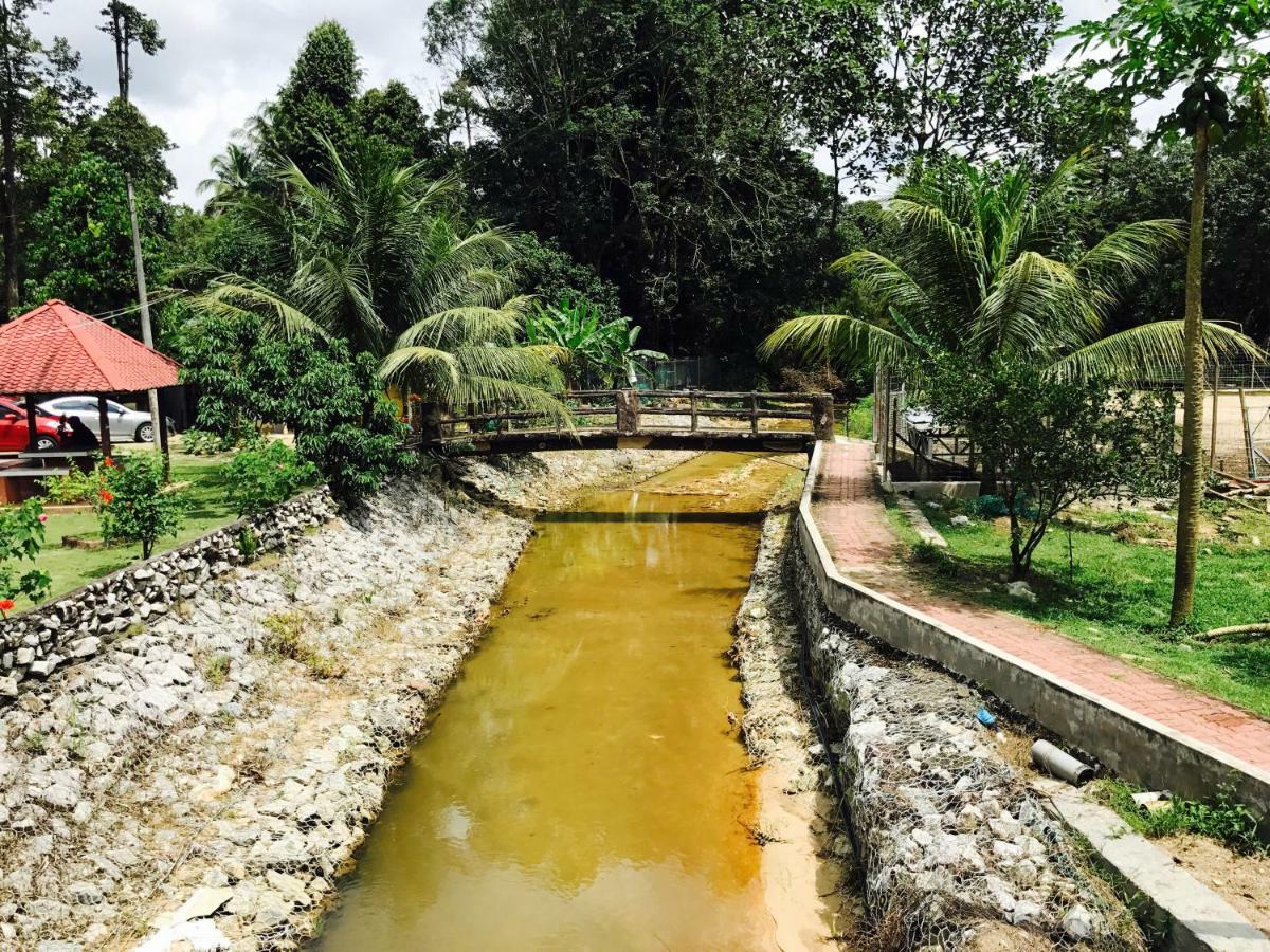 Desa Kaloi Farmhouse Villa Batang Kali Eksteriør bilde