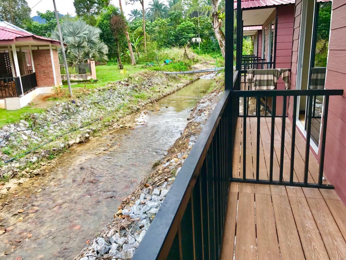 Desa Kaloi Farmhouse Villa Batang Kali Eksteriør bilde